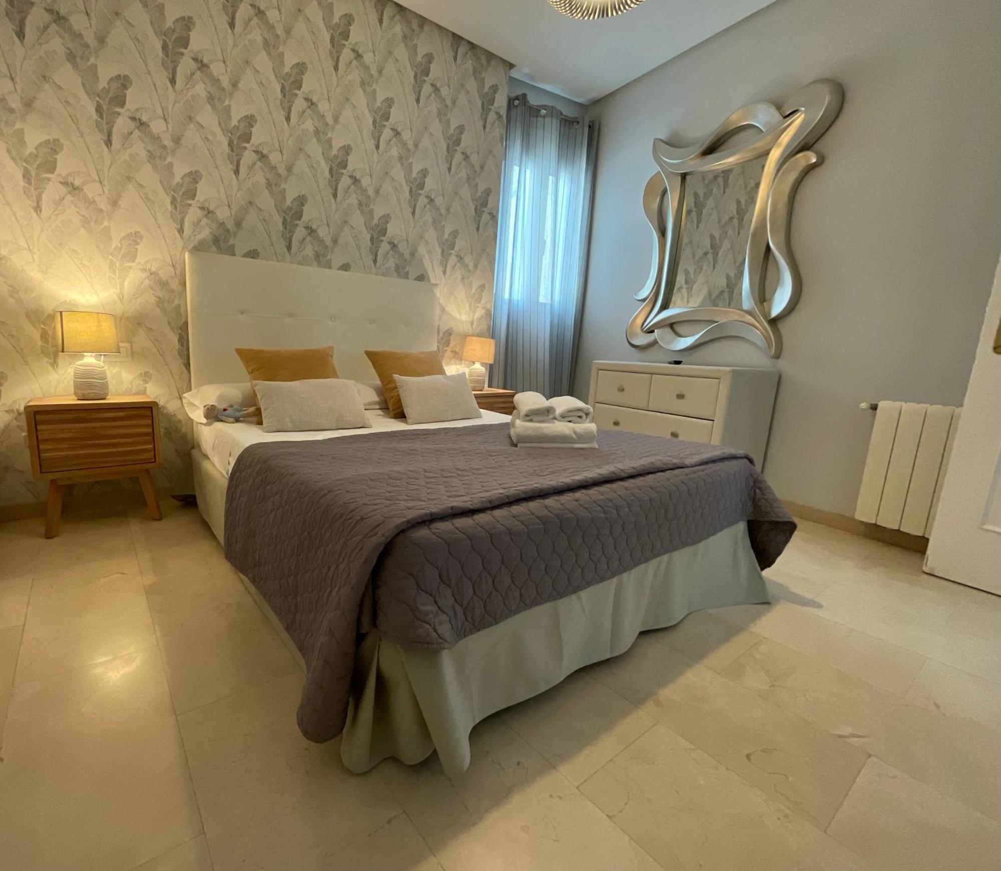 Travel Habitat Atico Calle Comedias Διαμέρισμα Βαλένθια Εξωτερικό φωτογραφία